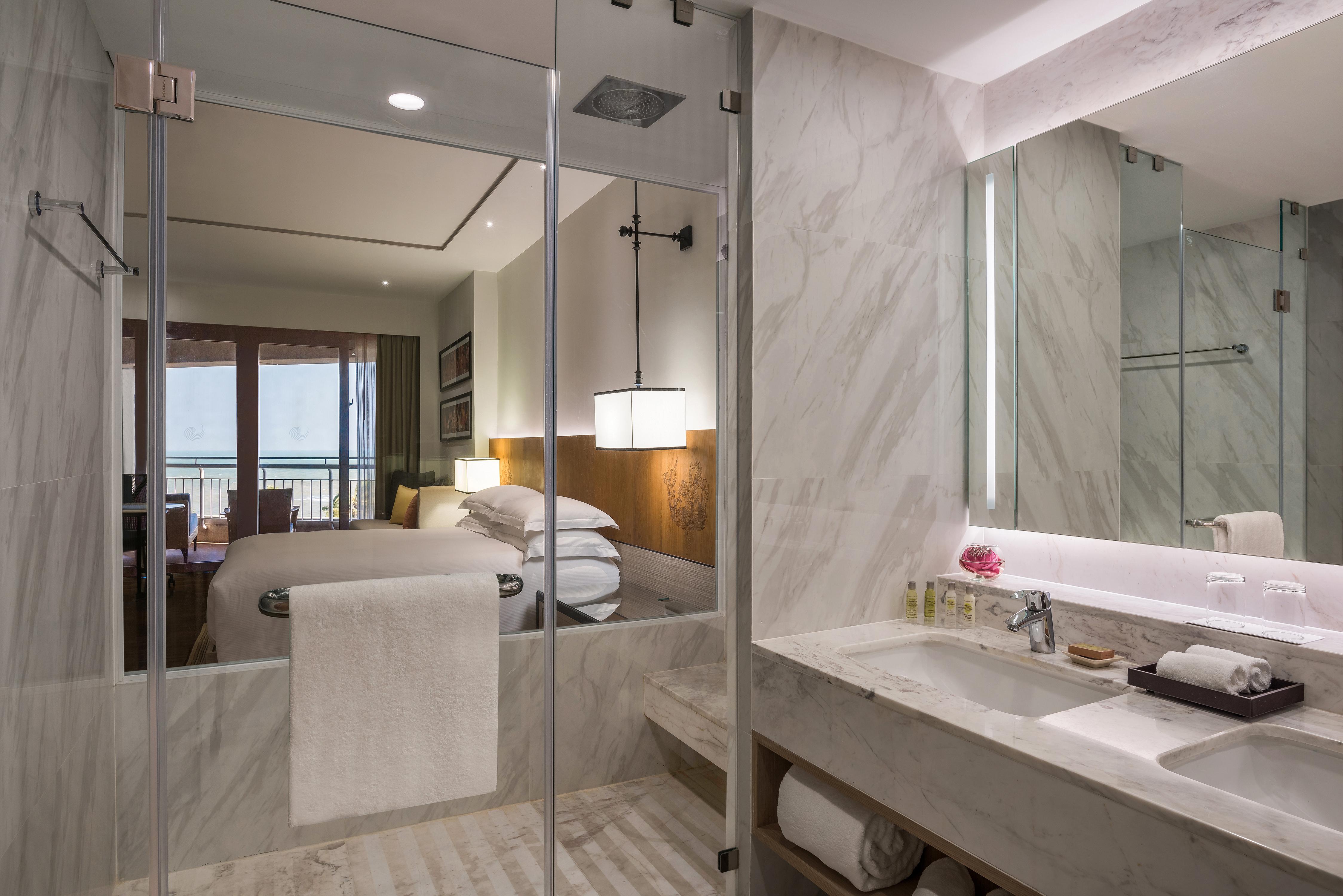 Resort Hilton &